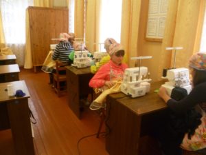 Фонд приобрел оборудование для кабинетов труда в школу-интернат детям-сиротам