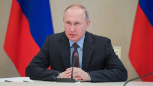 Президент РФ Владимир Путин узаконил благотворительные взносы наличными